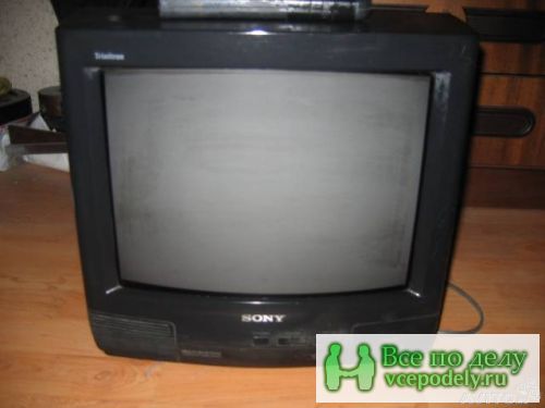 Телевизор Sony за 2 200 руб